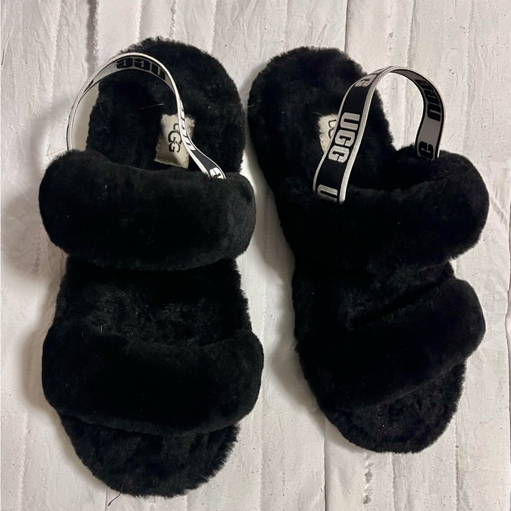 UGG Women's Black Fluffy Slippers
